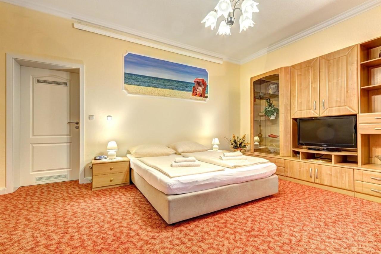 Pension Mittag Heringsdorf  Esterno foto
