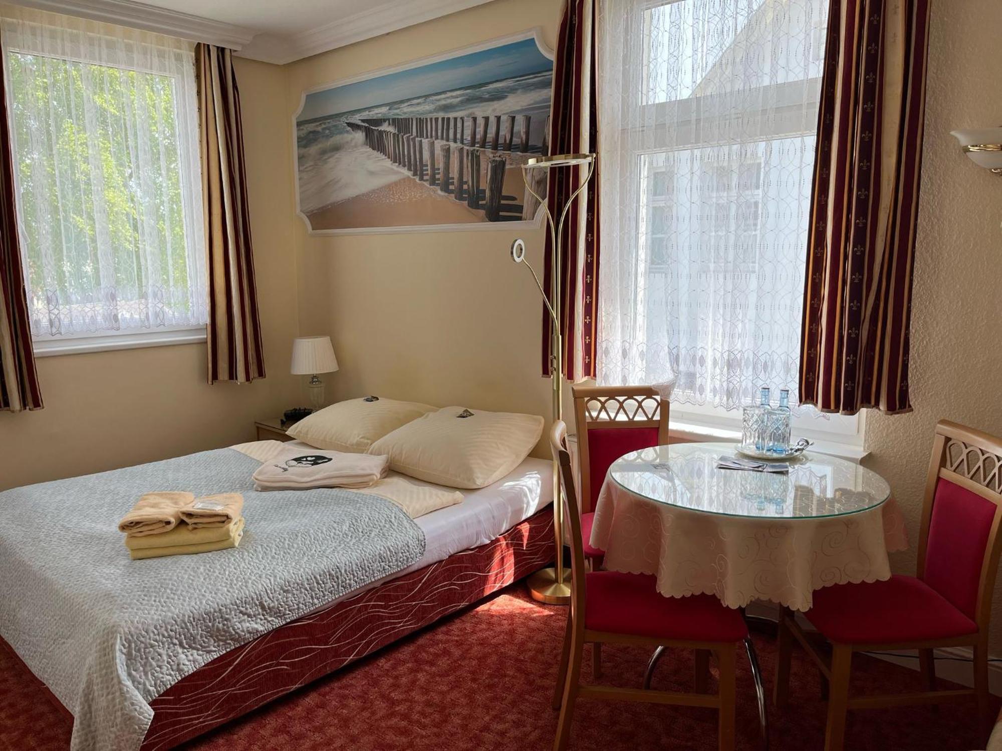 Pension Mittag Heringsdorf  Esterno foto