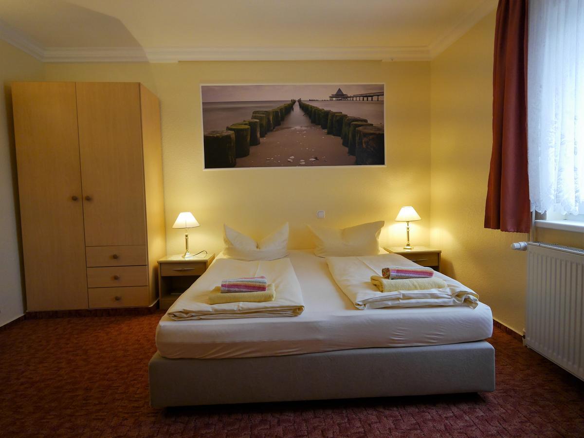 Pension Mittag Heringsdorf  Esterno foto